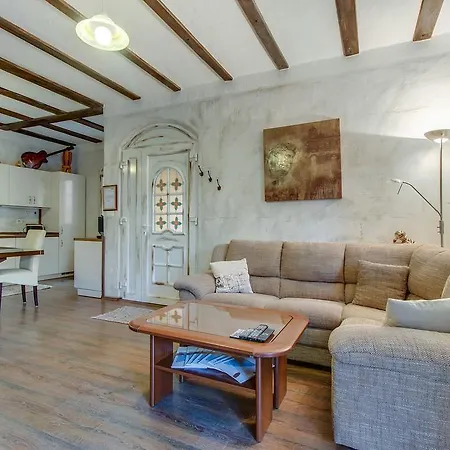 Popi * מאלי לוסיניי